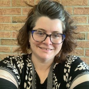 Meet your Posher, Becky